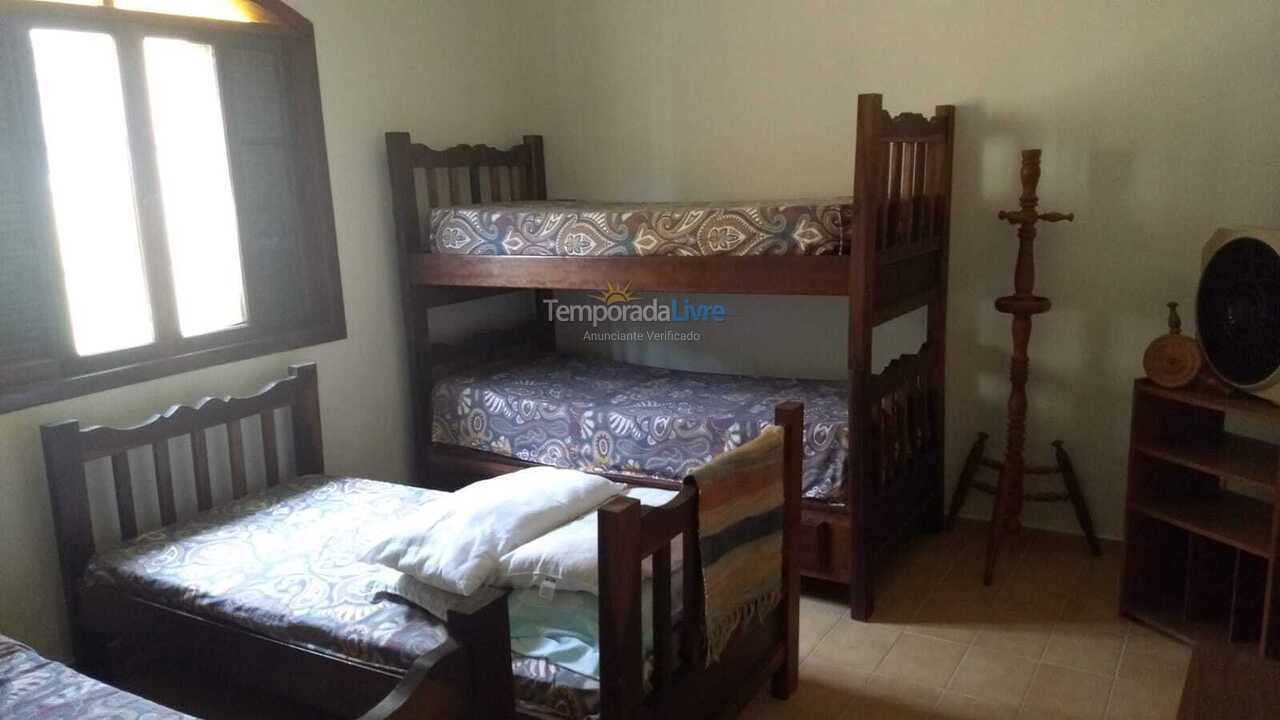 Casa para aluguel de temporada em Peruíbe (Estancia São José)