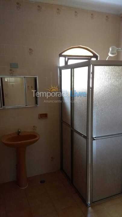 Casa para aluguel de temporada em Peruíbe (Estancia São José)