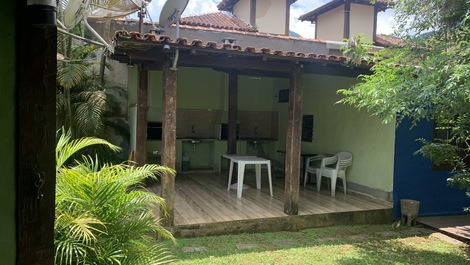 Área comum - churrasqueira 