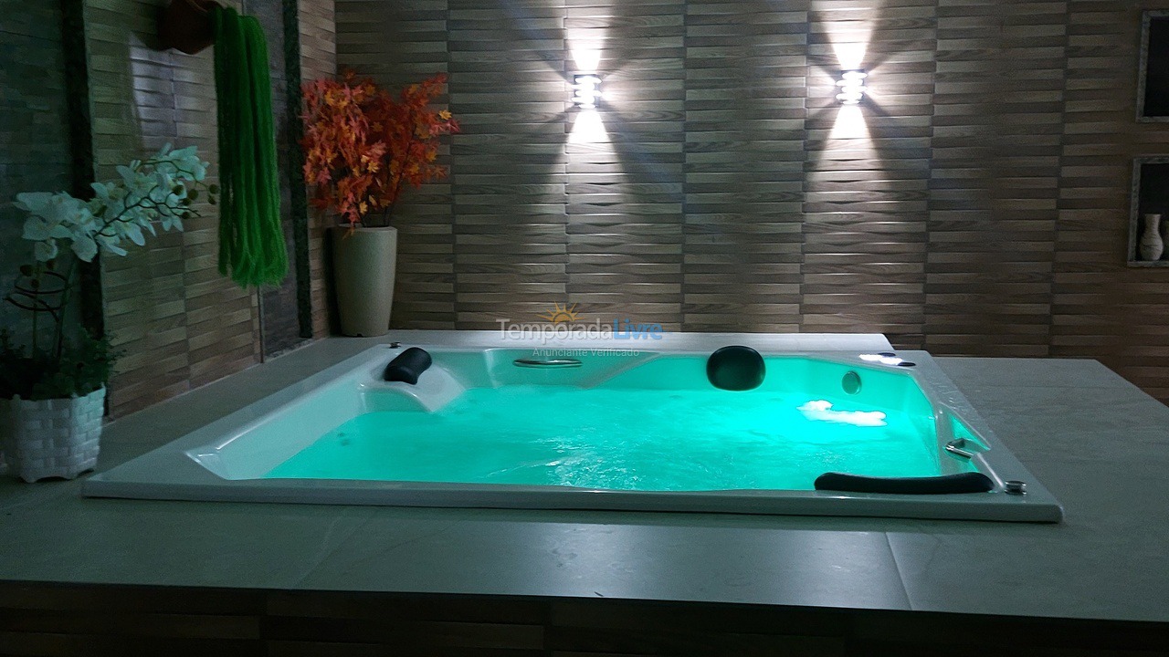 Casa para aluguel de temporada em Guarapari (Setiba)