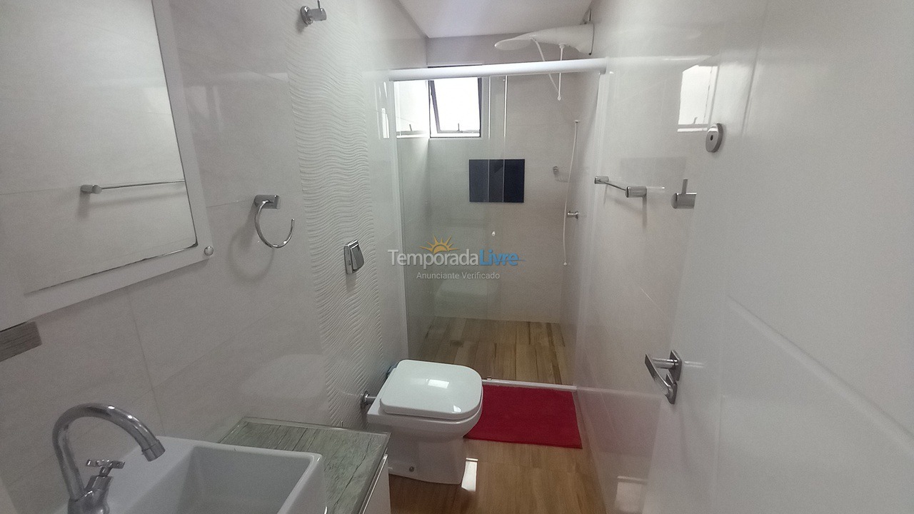 Apartamento para alquiler de vacaciones em Itapema (Meia Praia)