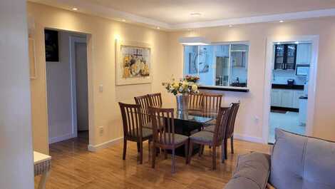 Ap Amplio departamento frente al mar, excelente ubicación