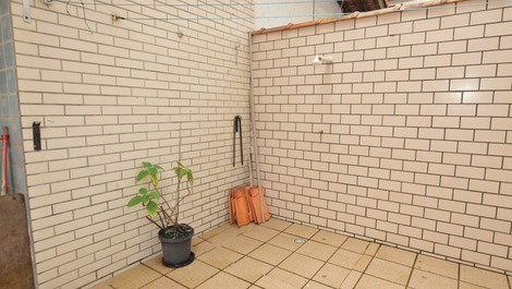 House in Aviação 100mts from the beach