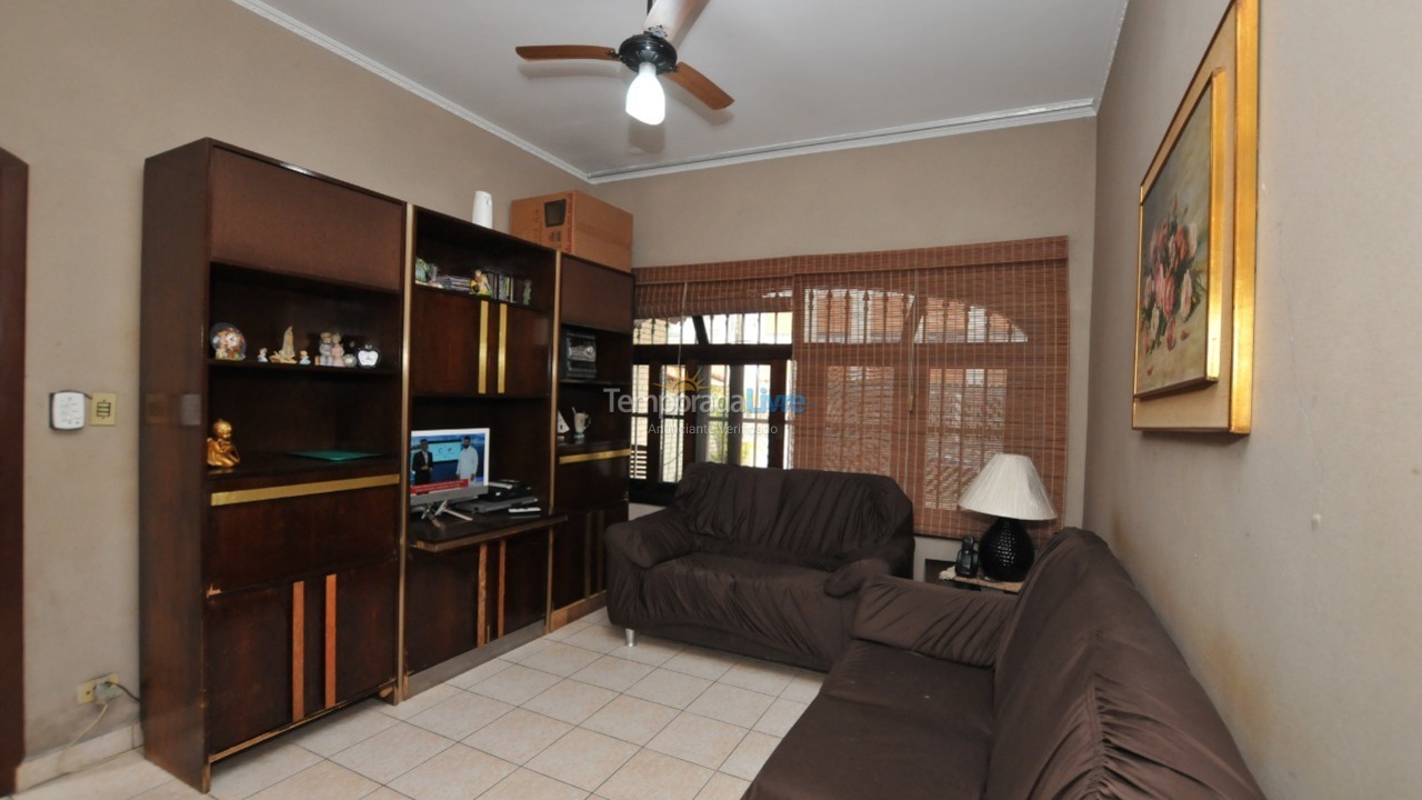 House for vacation rental in Praia Grande (Aviação)