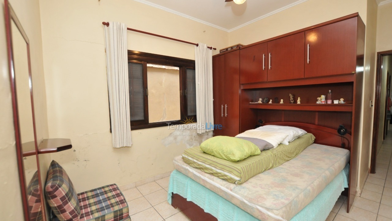 House for vacation rental in Praia Grande (Aviação)