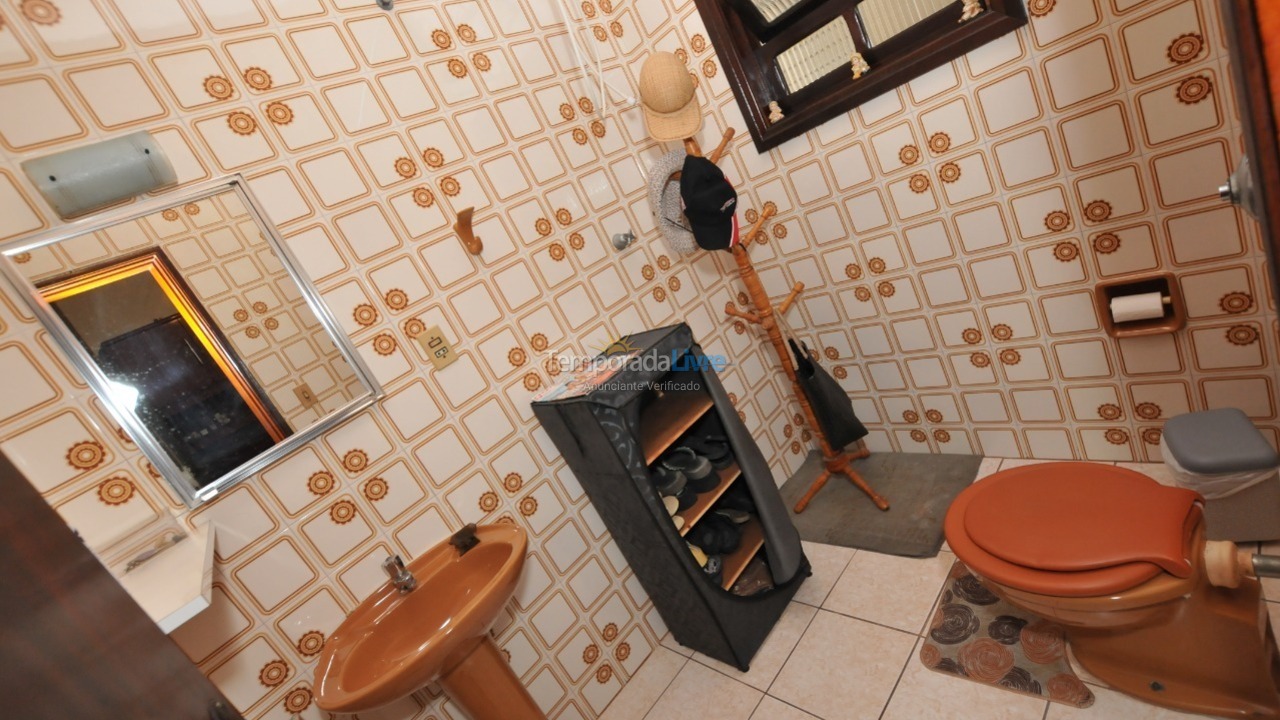 House for vacation rental in Praia Grande (Aviação)