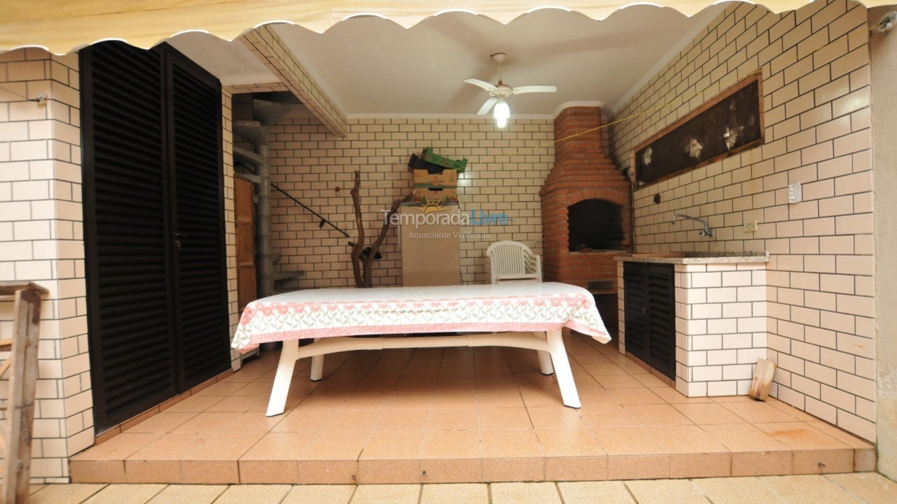 House for vacation rental in Praia Grande (Aviação)