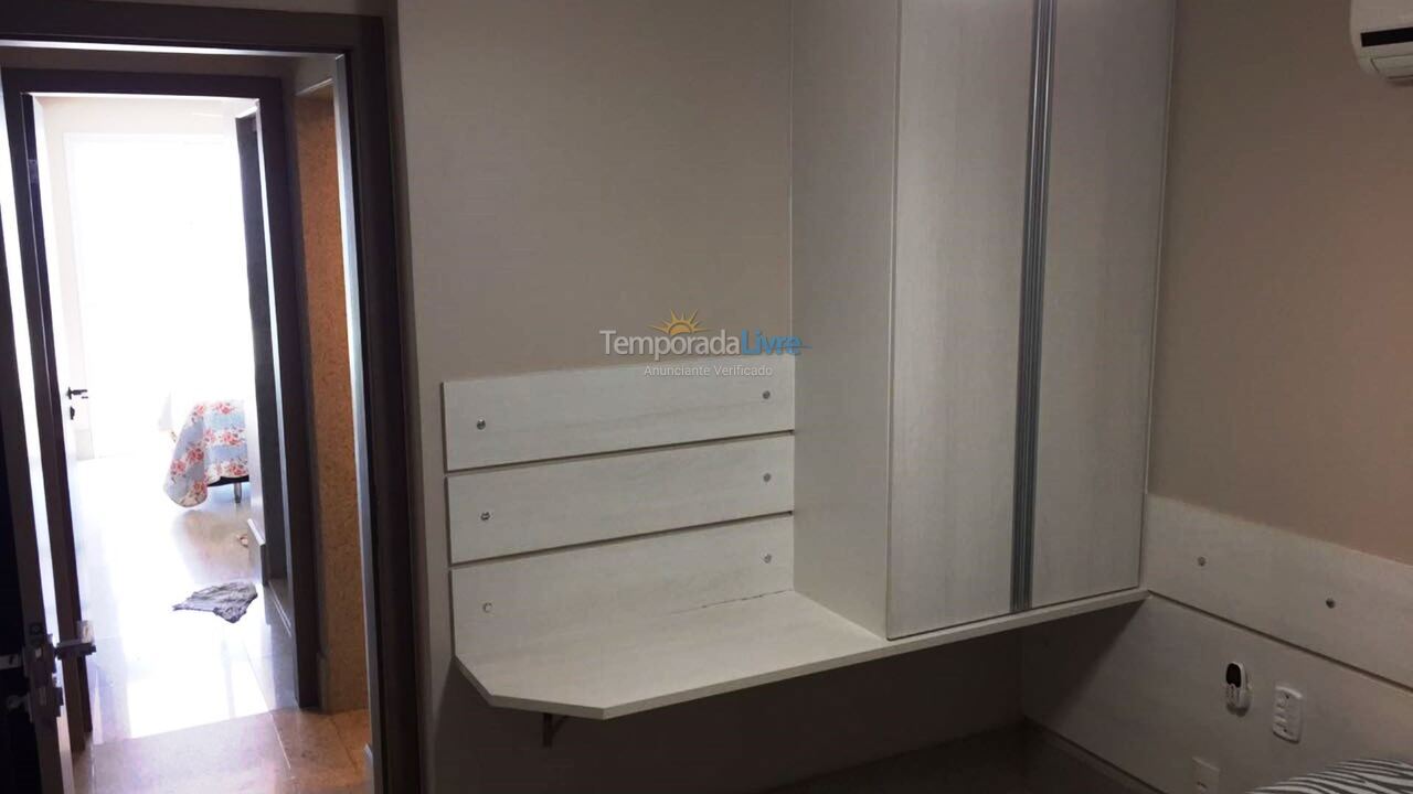 Apartamento para aluguel de temporada em Guarapari (Praia do Morro)