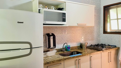 Casa Nova Búzios 4 quartos (ar condicionado Tv), WI-FI, Churrasqueira