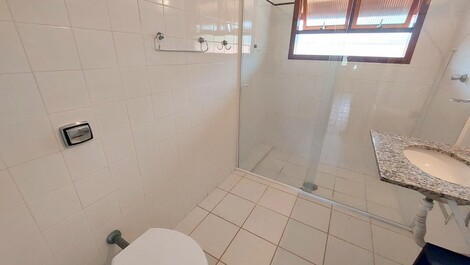 Banheiro piso superior para os 02 quartos..