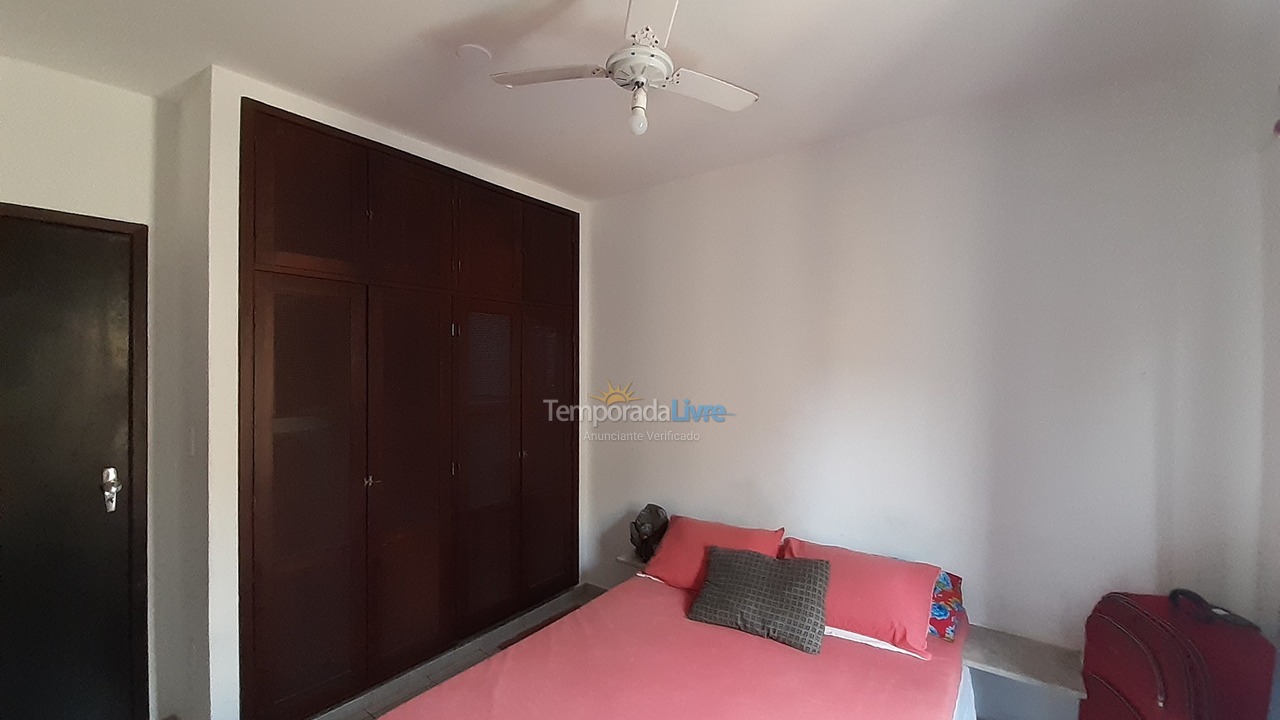 Apartamento para aluguel de temporada em Cabo Frio (Praia do Forte)