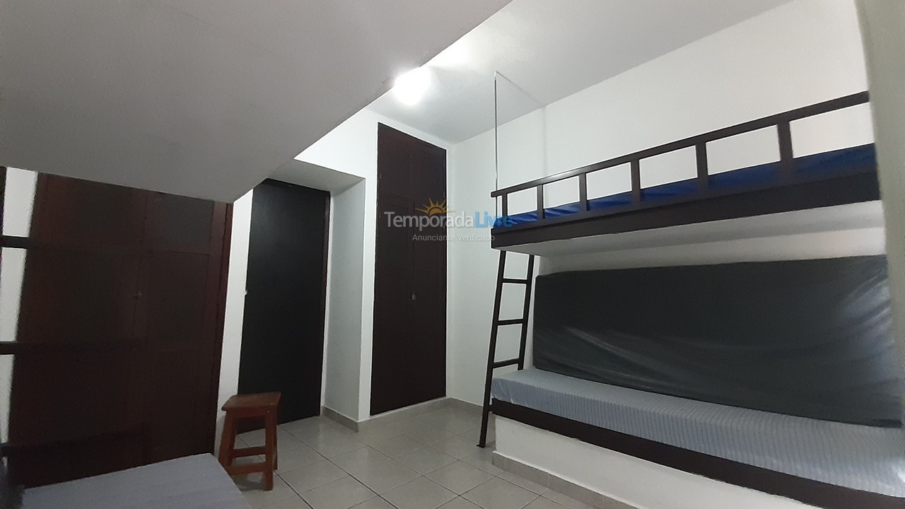 Apartamento para aluguel de temporada em Cabo Frio (Praia do Forte)