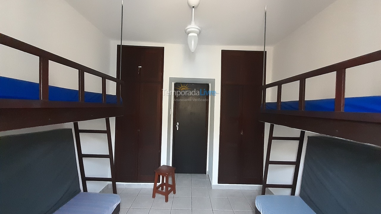Apartamento para aluguel de temporada em Cabo Frio (Praia do Forte)