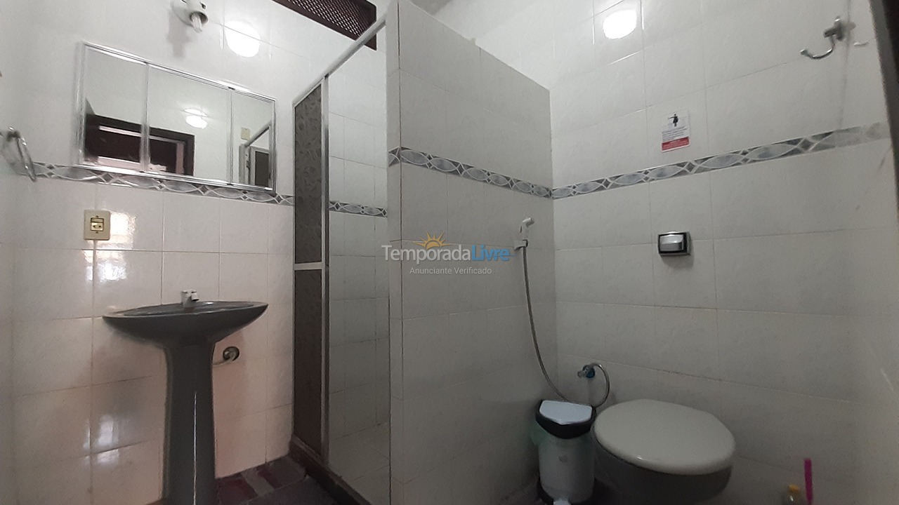 Apartamento para aluguel de temporada em Cabo Frio (Praia do Forte)