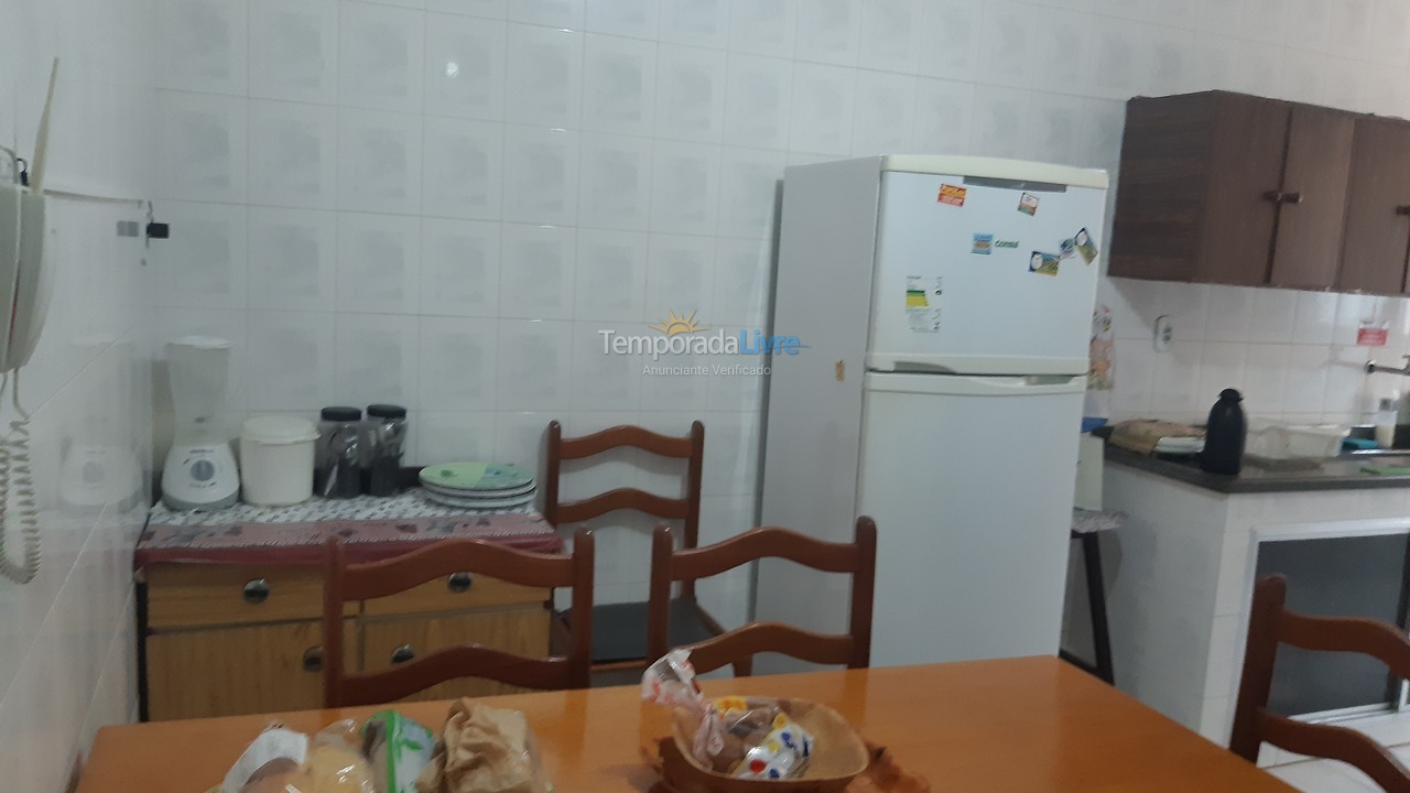 Apartamento para aluguel de temporada em Cabo Frio (Praia do Forte)
