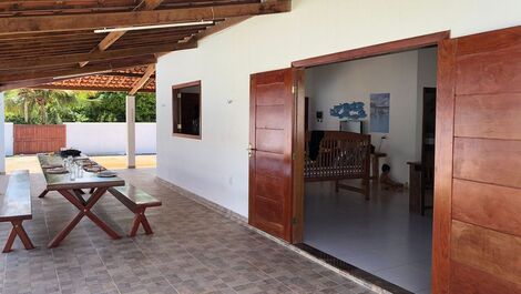 CASA Privativa com Piscina