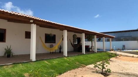 CASA Privativa com Piscina