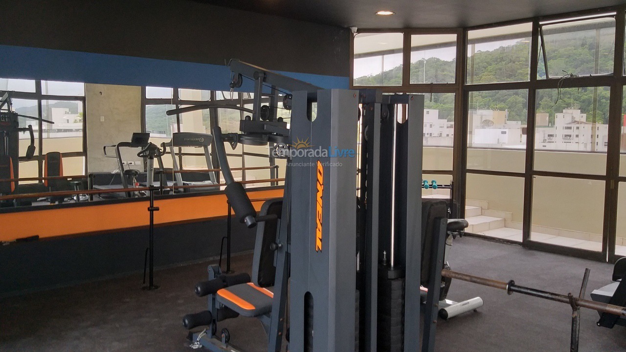 Apartment for vacation rental in Guarujá (Pitangueiras)