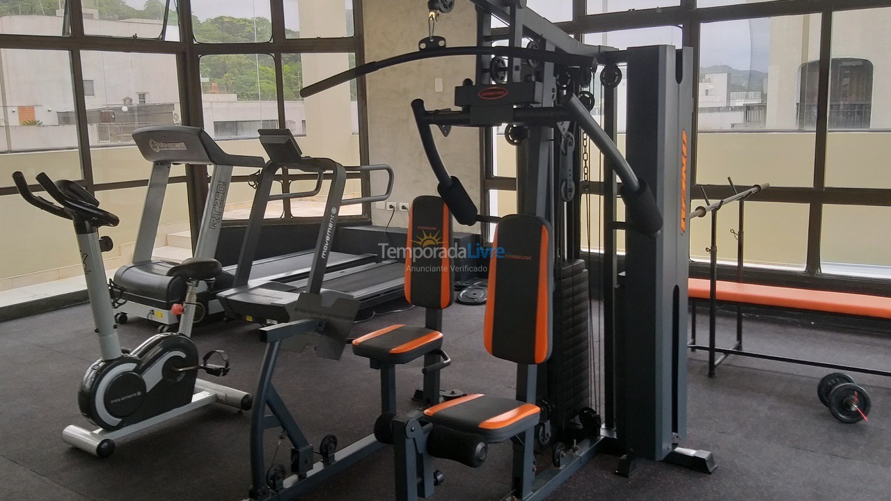 Apartment for vacation rental in Guarujá (Pitangueiras)