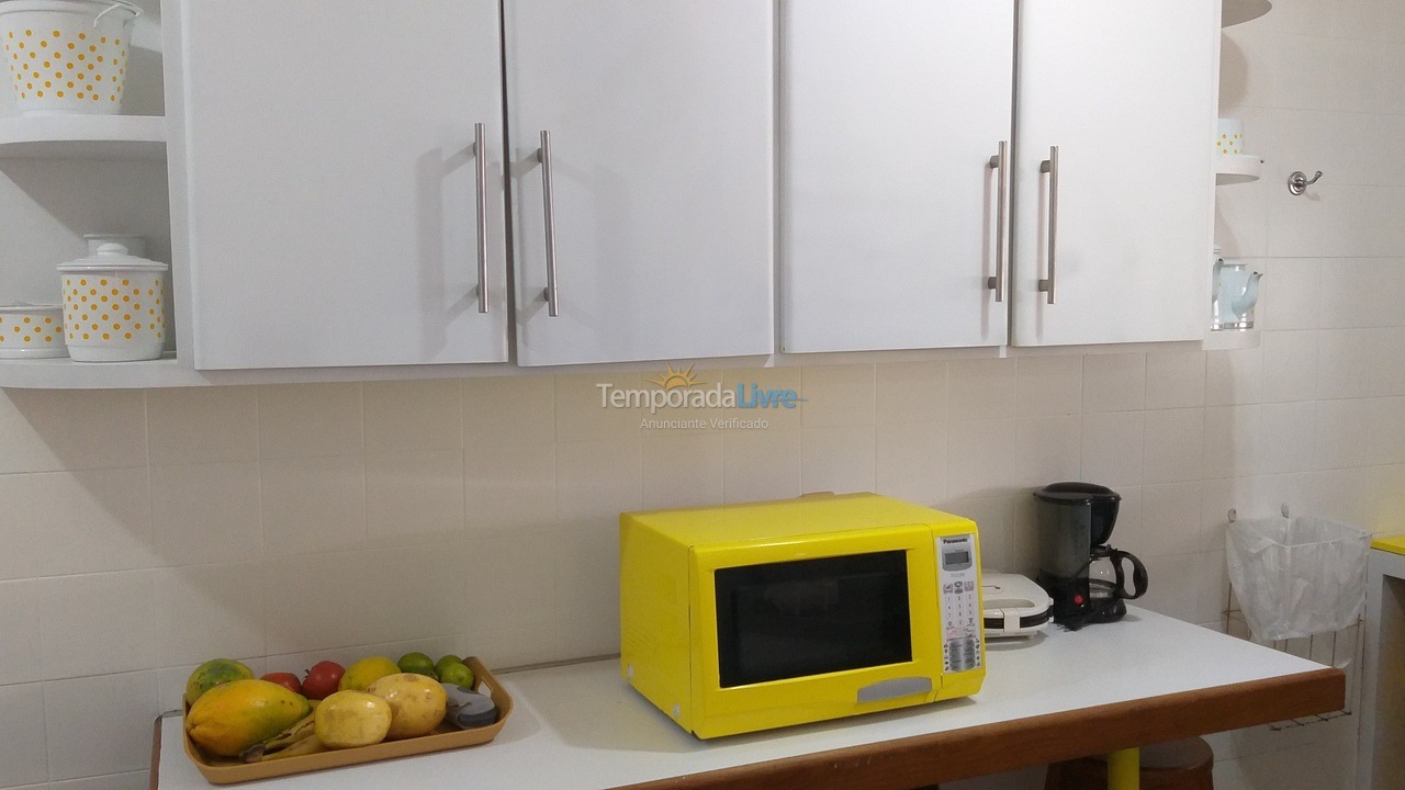 Apartment for vacation rental in Guarujá (Pitangueiras)