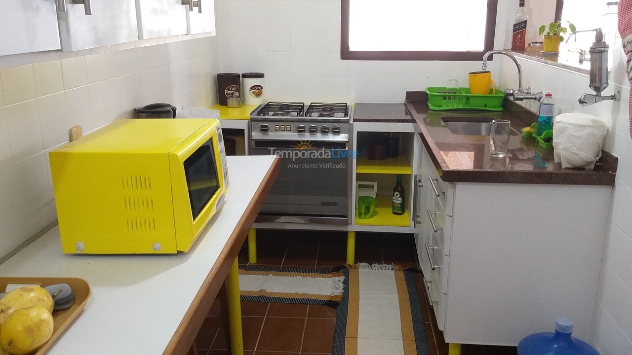 Apartment for vacation rental in Guarujá (Pitangueiras)