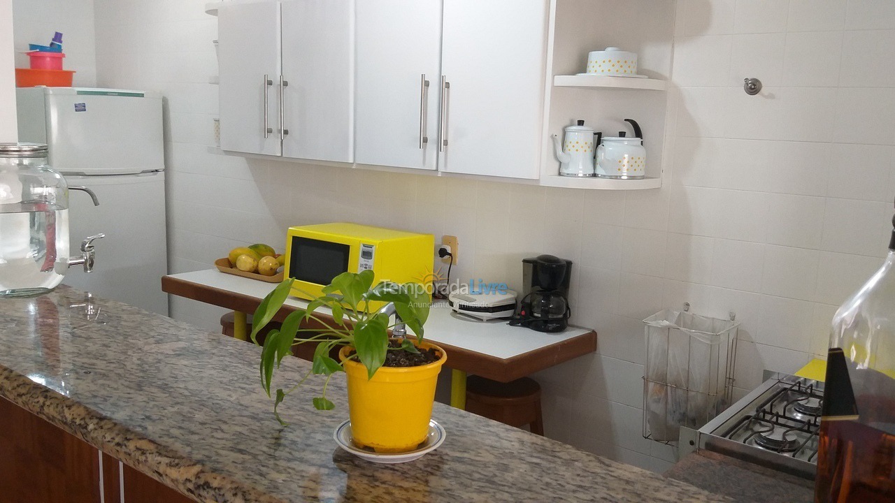 Apartment for vacation rental in Guarujá (Pitangueiras)