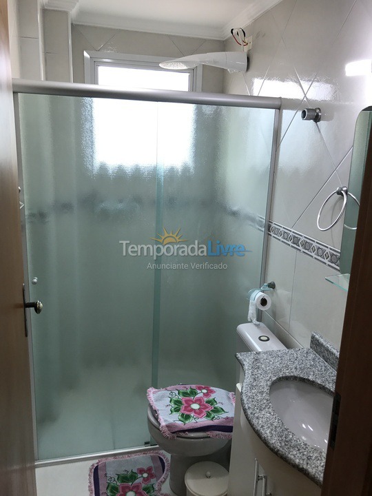 Apartamento para aluguel de temporada em Praia Grande (Aviação)