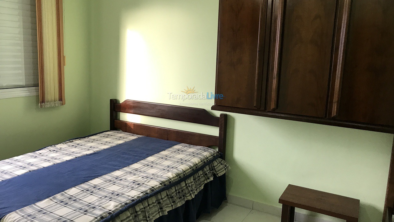 Apartamento para aluguel de temporada em Praia Grande (Aviação)