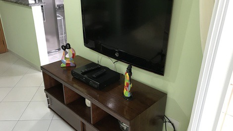 APARTAMENTO ALTO PADRÃO – AVIAÇÃO PRAIA GRANDE - 1 MINUTO DA PRAIA