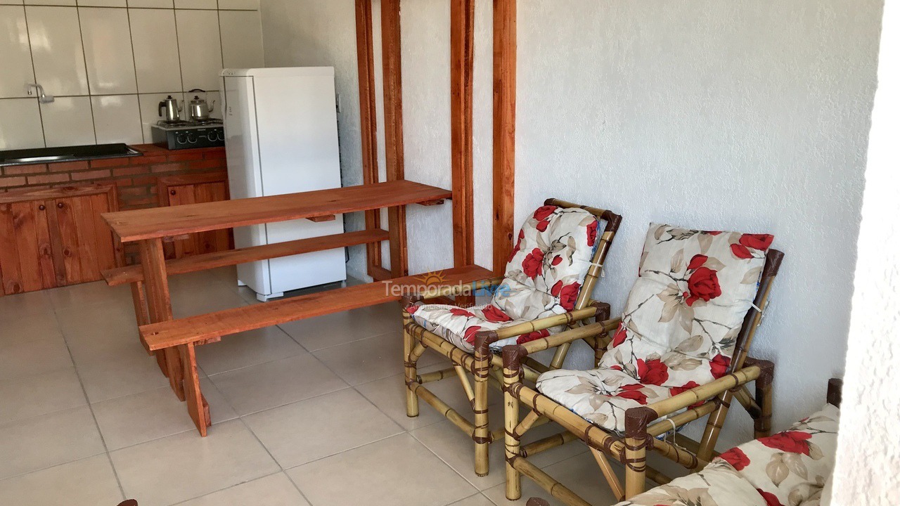 Apartamento para aluguel de temporada em Imbé (Imbe)