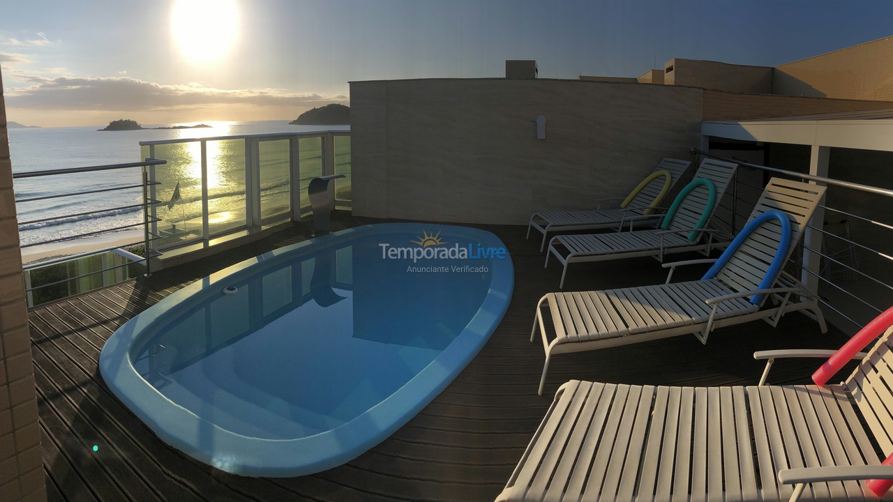 Apartamento para alquiler de vacaciones em Governador Celso Ramos (Praia de Palmas)