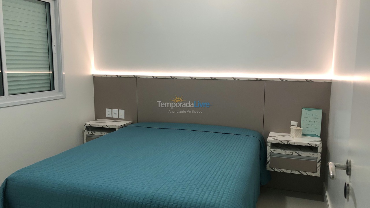 Apartamento para alquiler de vacaciones em Governador Celso Ramos (Praia de Palmas)