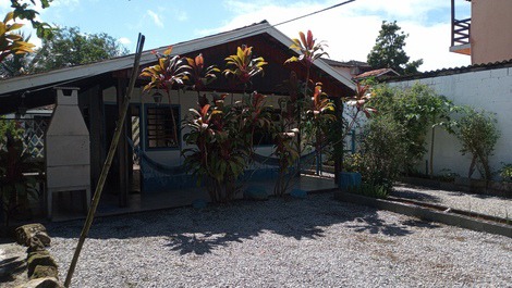 Casa cerca del mar! Lugar tranquilo!