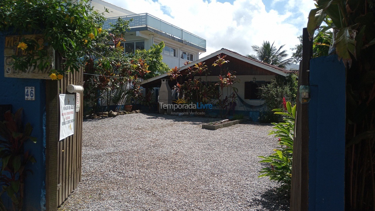 Casa para alquiler de vacaciones em São Sebastião (Boiçucanga)