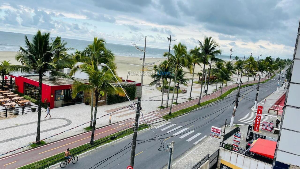 Apartamento para aluguel de temporada em Praia Grande (Aviação)