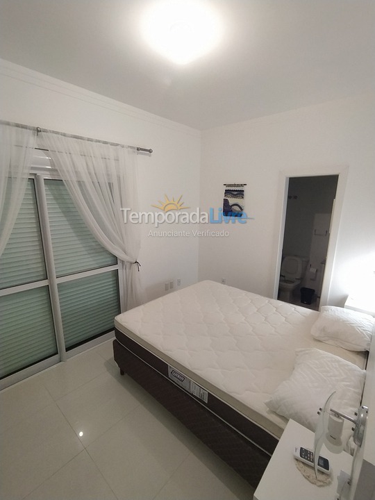 Apartment for vacation rental in Governador Celso Ramos (Praia de Palmas)