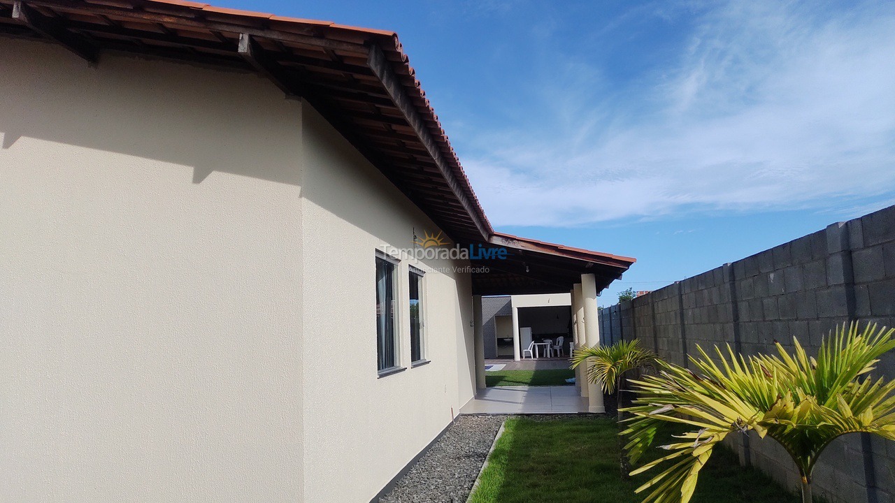 House for vacation rental in Camaçari (Praia de Guarajuba)