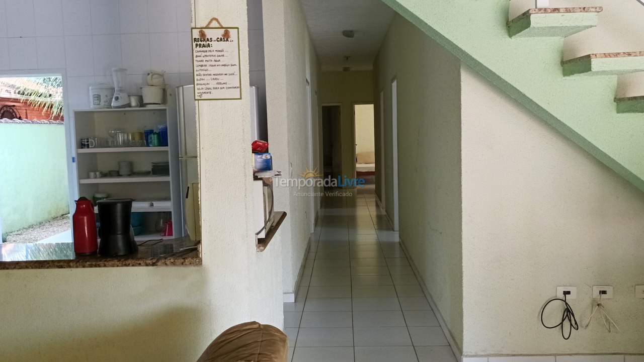 Casa para aluguel de temporada em Ubatuba (Praia do Lázaro)