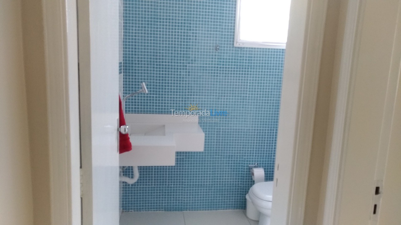 Apartamento para aluguel de temporada em Praia Grande (Guilhermina)