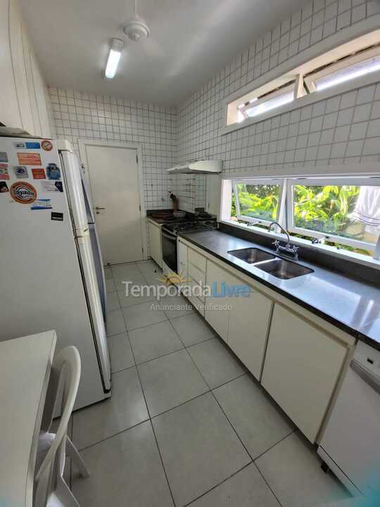 House for vacation rental in São Sebastião (Praia da Baleia)