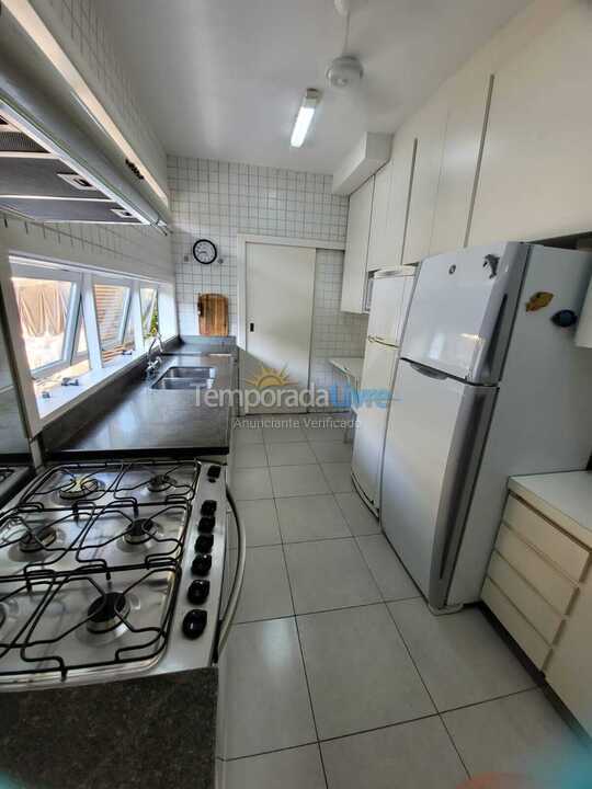 House for vacation rental in São Sebastião (Praia da Baleia)