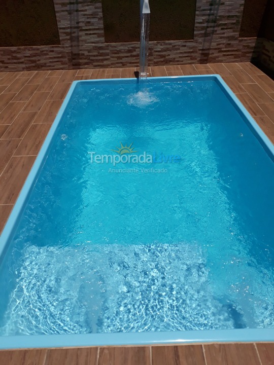 Casa para alquiler de vacaciones em Rio das Ostras (Centro)