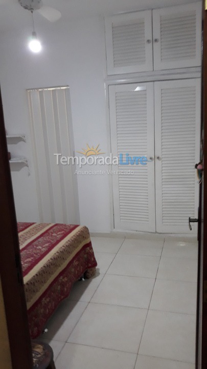 Casa para alquiler de vacaciones em Rio das Ostras (Centro)