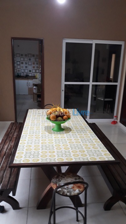 Casa para alquiler de vacaciones em Rio das Ostras (Centro)