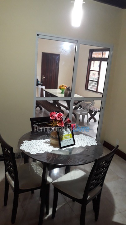 Casa para alquiler de vacaciones em Rio das Ostras (Centro)