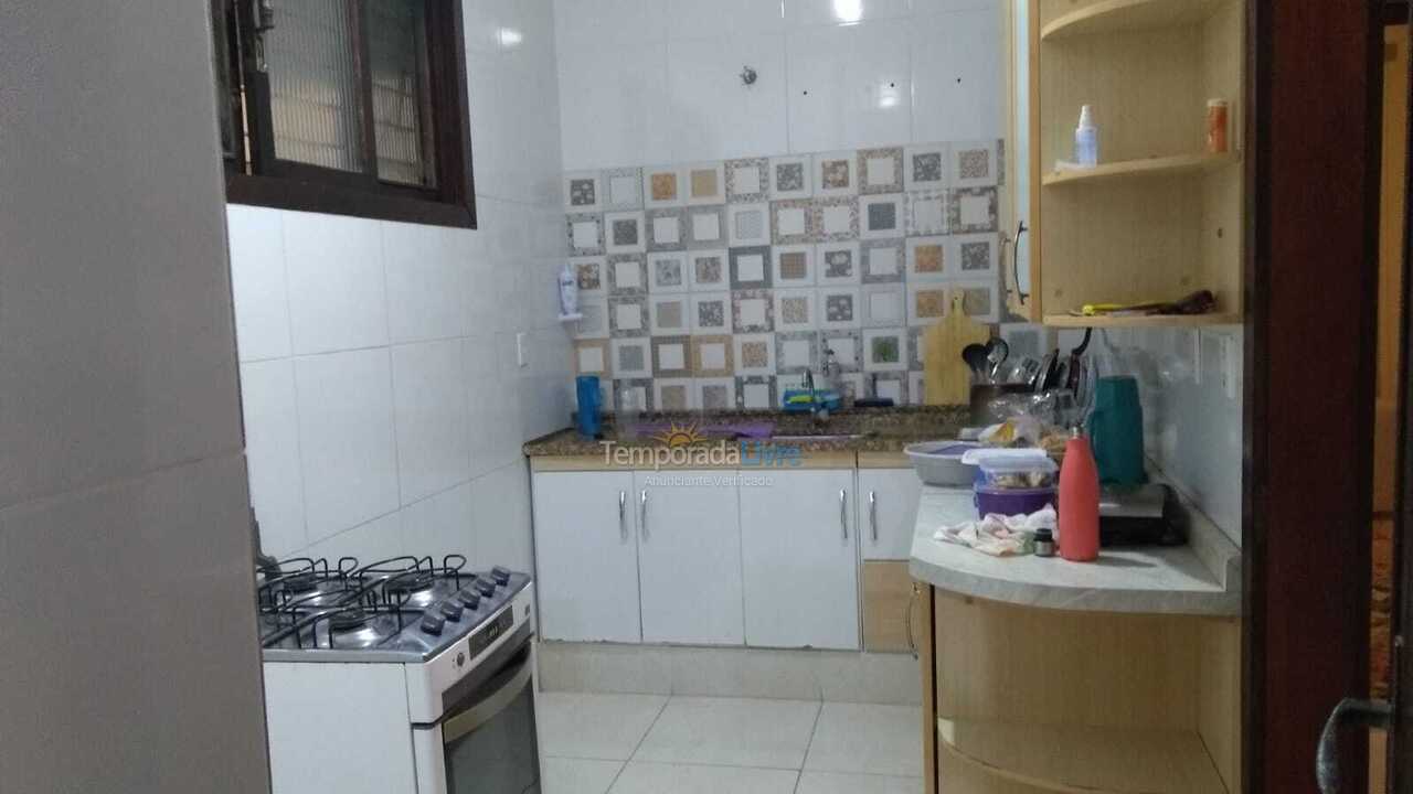 Casa para alquiler de vacaciones em Rio das Ostras (Centro)