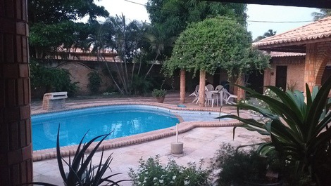 Fantástica casa com piscina perto da praia