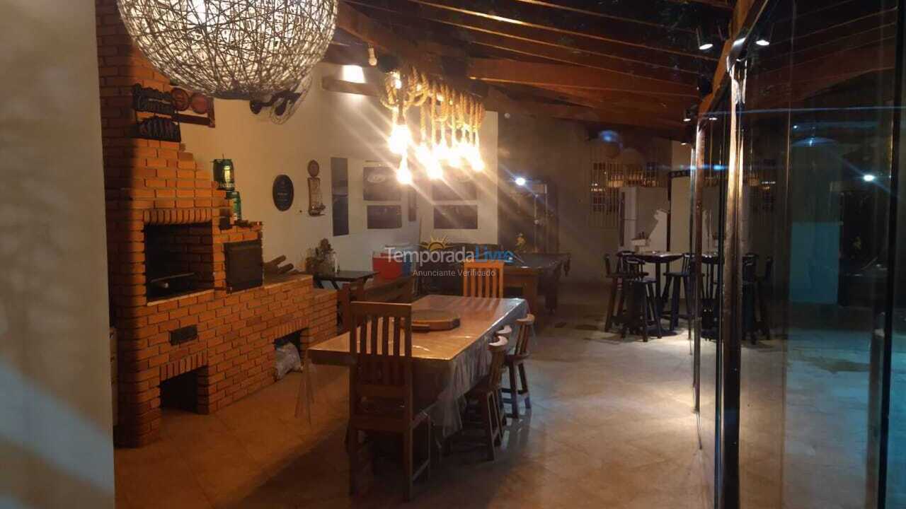 Chácara / sítio para aluguel de temporada em Tatuí (Jurumirim)