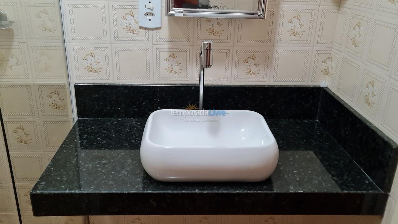 Apartment for vacation rental in Guarapari (Praia do Morro)