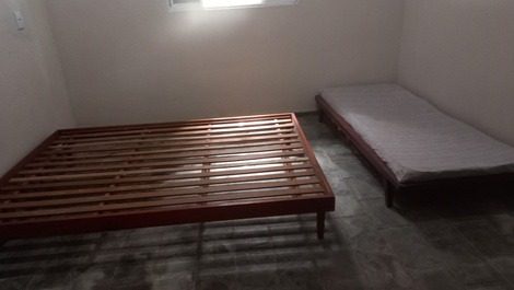 House on the site available for rent in Joanópolis - SP